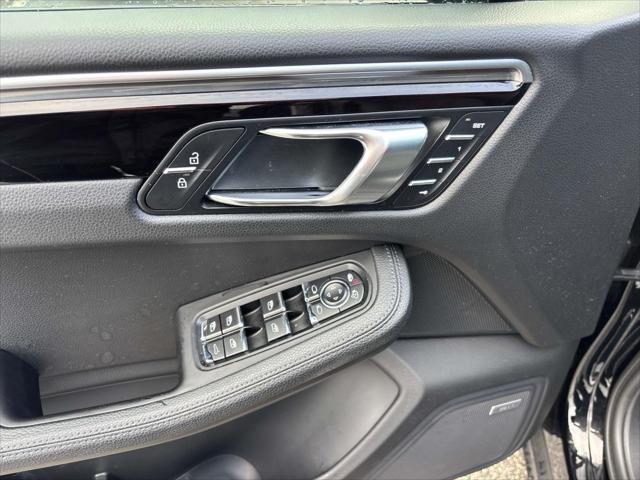 2021 Porsche Macan AWD