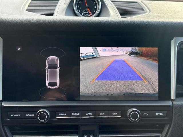2021 Porsche Macan AWD