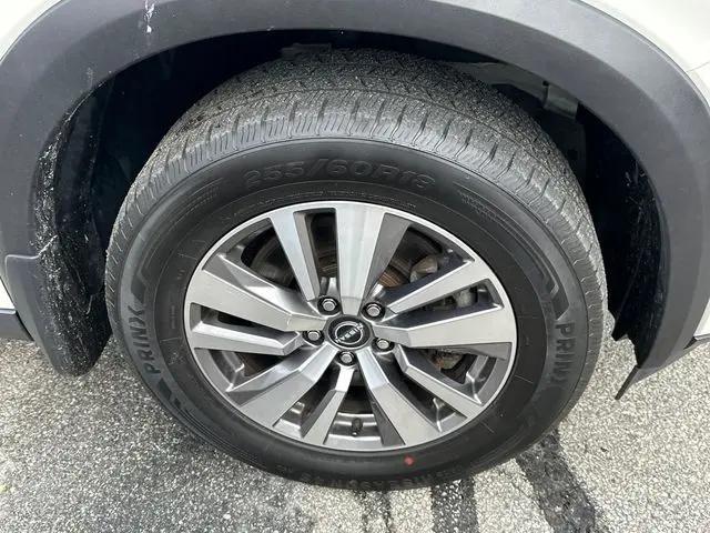 2023 Nissan Pathfinder SL 4WD