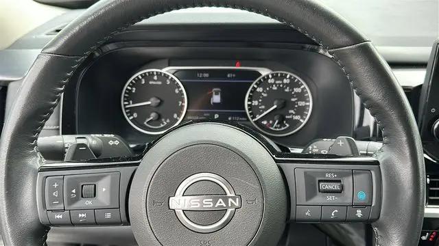 2023 Nissan Pathfinder SL 4WD
