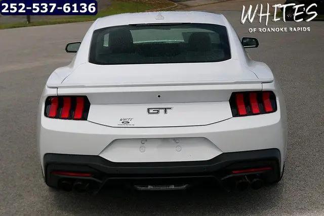 2024 Ford Mustang GT Premium Fastback