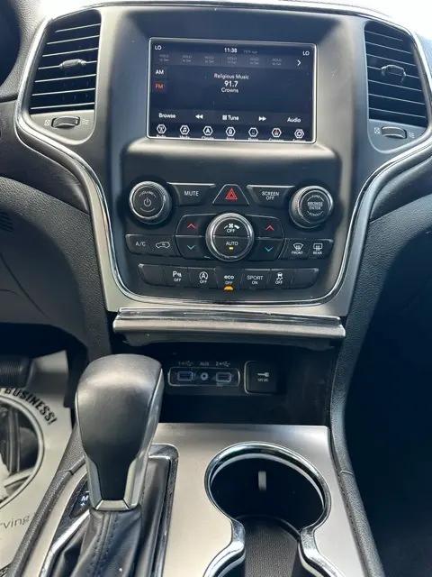 2018 Jeep Grand Cherokee Laredo 4x2