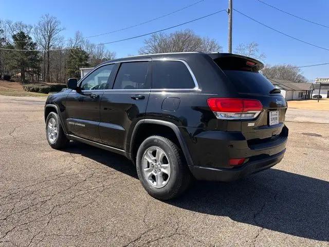 2018 Jeep Grand Cherokee Laredo 4x2