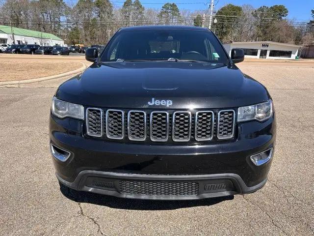2018 Jeep Grand Cherokee Laredo 4x2