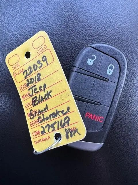 2018 Jeep Grand Cherokee Laredo 4x2