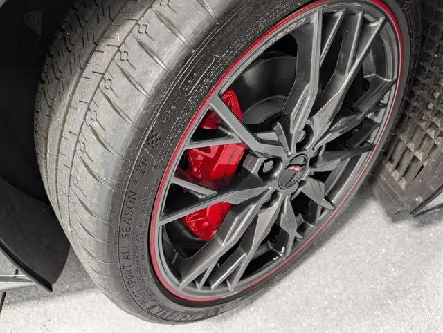 2023 Chevrolet Corvette Stingray RWD Coupe 2LT