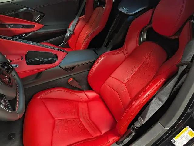 2023 Chevrolet Corvette Stingray RWD Coupe 2LT