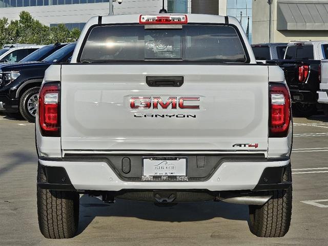 2024 GMC Canyon 4WD AT4 22