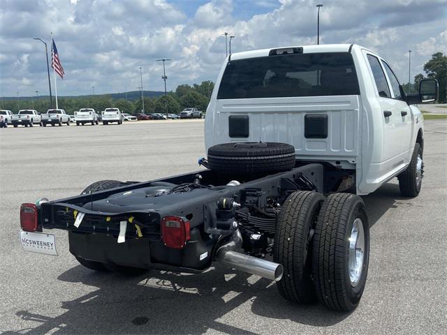 2024 RAM Ram 3500 Chassis Cab RAM 3500 TRADESMAN CREW CAB CHASSIS 4X4 60 CA