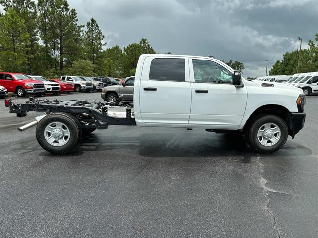 2024 RAM Ram 2500 RAM 2500 TRADESMAN CREW CAB 4X4 8 BOX