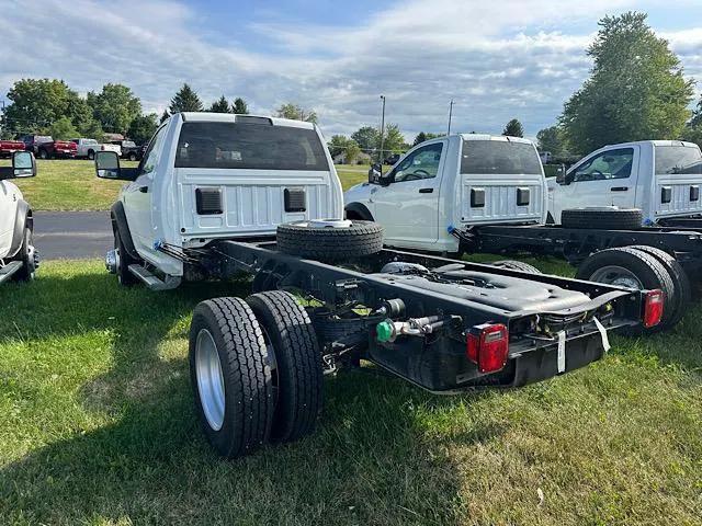 2024 RAM Ram 5500 Chassis Cab RAM 5500 TRADESMAN CHASSIS REGULAR CAB 4X4 84 CA
