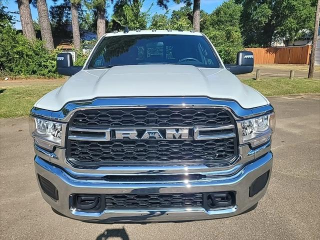 2024 RAM Ram 3500 RAM 3500 TRADESMAN CREW CAB 4X4 8 BOX