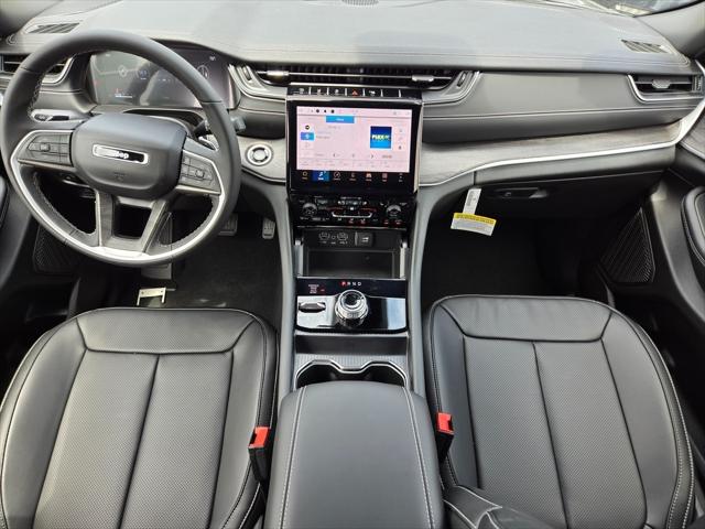 2024 Jeep Grand Cherokee GRAND CHEROKEE LIMITED 4X4
