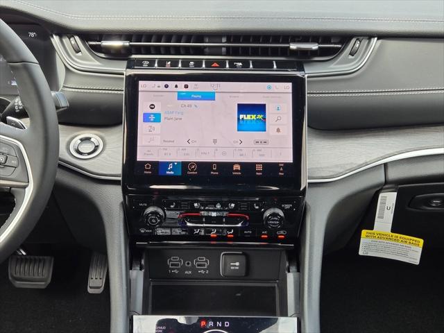 2024 Jeep Grand Cherokee GRAND CHEROKEE LIMITED 4X4