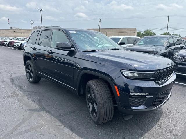 2024 Jeep Grand Cherokee GRAND CHEROKEE LIMITED 4X4