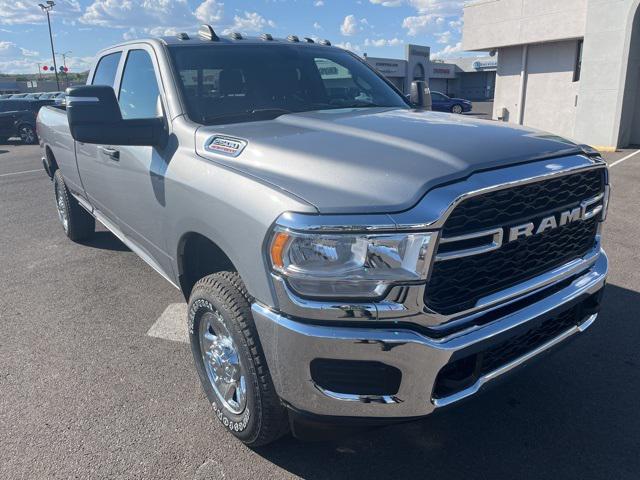 2024 RAM Ram 2500 RAM 2500 TRADESMAN CREW CAB 4X4 8 BOX