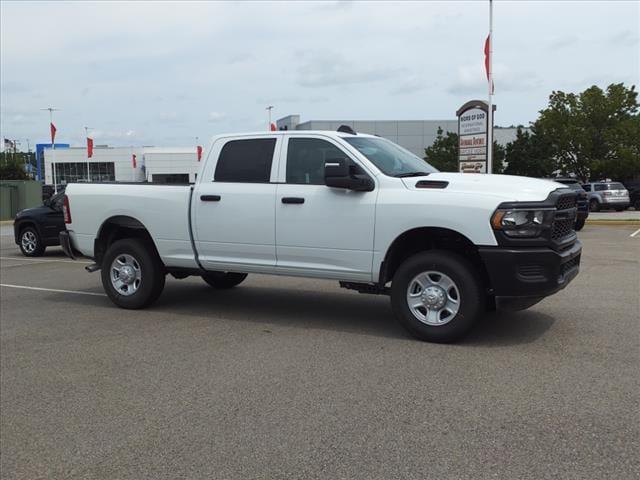 2024 RAM Ram 2500 RAM 2500 TRADESMAN CREW CAB 4X4 64 BOX