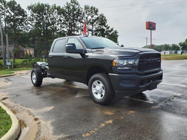 2024 RAM Ram 2500 RAM 2500 TRADESMAN CREW CAB 4X4 8 BOX