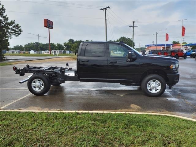 2024 RAM Ram 2500 RAM 2500 TRADESMAN CREW CAB 4X4 8 BOX