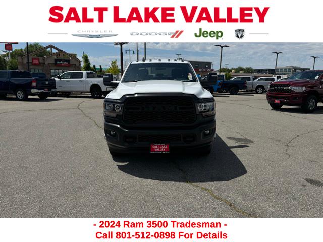 2024 RAM Ram 3500 Chassis Cab RAM 3500 TRADESMAN CREW CAB CHASSIS 4X4 60 CA