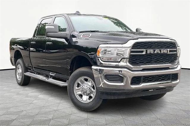 2024 RAM Ram 2500 RAM 2500 TRADESMAN CREW CAB 4X4 64 BOX