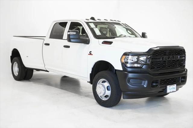 2024 RAM Ram 3500 RAM 3500 TRADESMAN CREW CAB 4X4 8 BOX