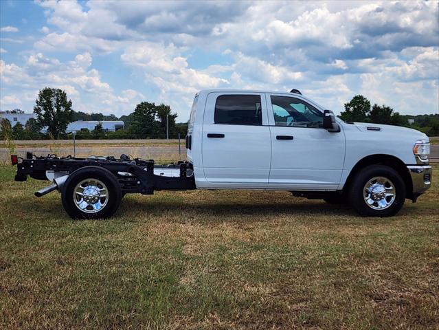 2024 RAM Ram 2500 RAM 2500 TRADESMAN CREW CAB 4X2 8 BOX