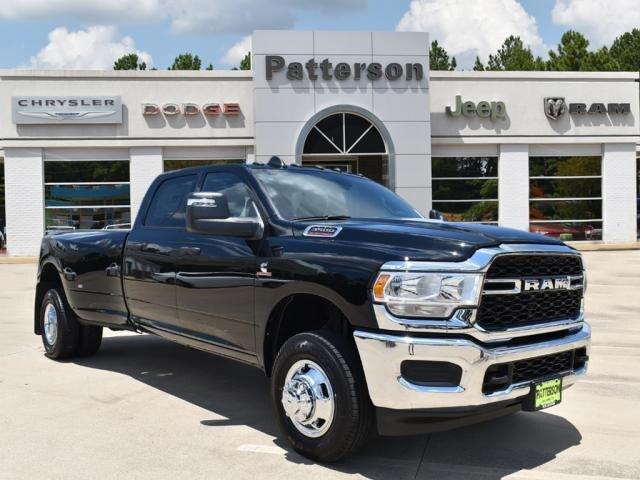 2024 RAM Ram 3500 RAM 3500 TRADESMAN CREW CAB 4X4 8 BOX