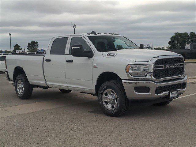 2024 RAM Ram 2500 RAM 2500 TRADESMAN CREW CAB 4X4 8 BOX