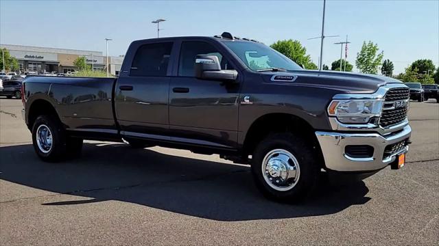 2024 RAM Ram 3500 RAM 3500 TRADESMAN CREW CAB 4X4 8 BOX