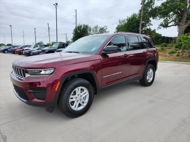 2024 Jeep Grand Cherokee GRAND CHEROKEE LAREDO 4X4