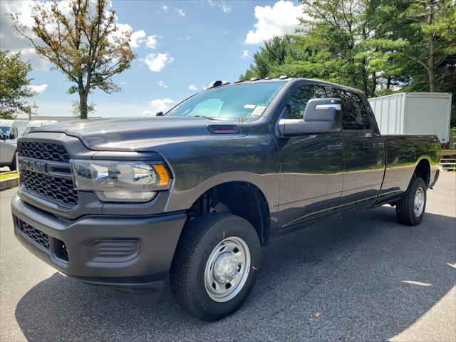 2024 RAM Ram 2500 RAM 2500 TRADESMAN CREW CAB 4X4 8 BOX