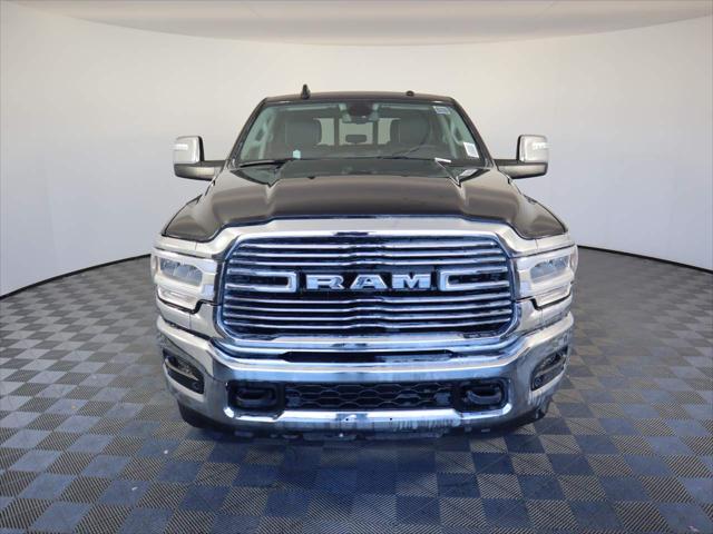 2024 RAM Ram 3500 RAM 3500 LARAMIE CREW CAB 4X4 8 BOX