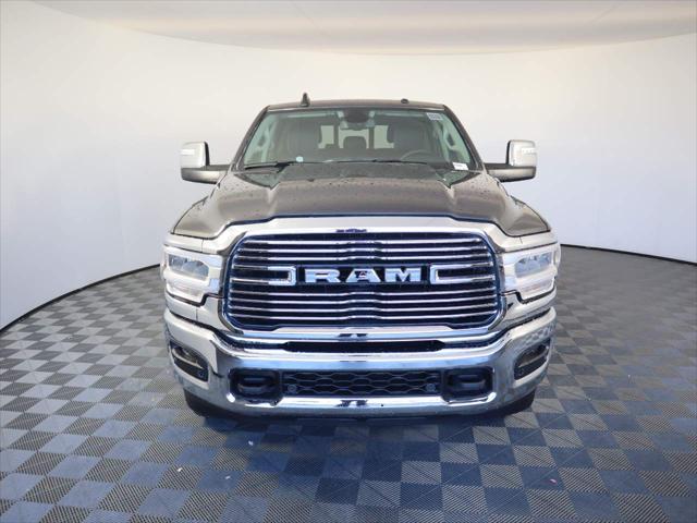 2024 RAM Ram 3500 RAM 3500 LARAMIE MEGA CAB 4X4 64 BOX