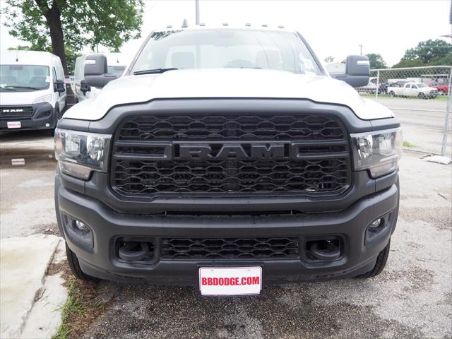 2024 RAM Ram 5500 Chassis Cab RAM 5500 TRADESMAN CHASSIS REGULAR CAB 4X2 120 CA