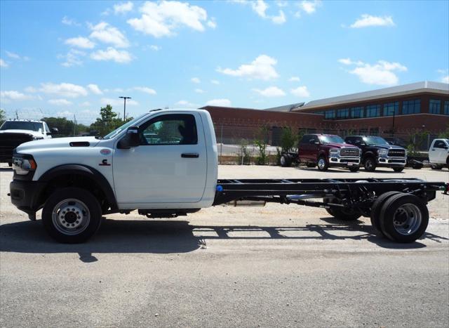 2024 RAM Ram 5500 Chassis Cab RAM 5500 TRADESMAN CHASSIS REGULAR CAB 4X2 120 CA