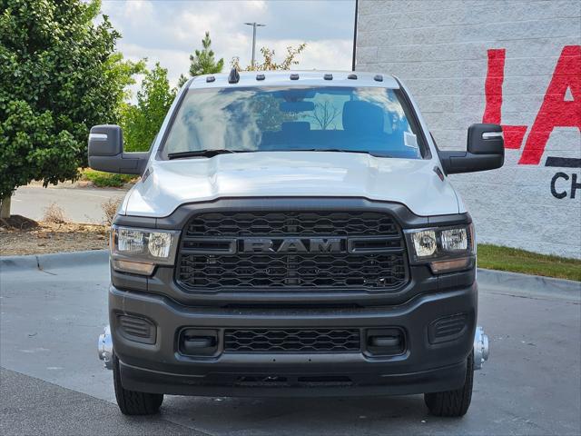 2024 RAM Ram 3500 Chassis Cab RAM 3500 TRADESMAN CREW CAB CHASSIS 4X4 60 CA