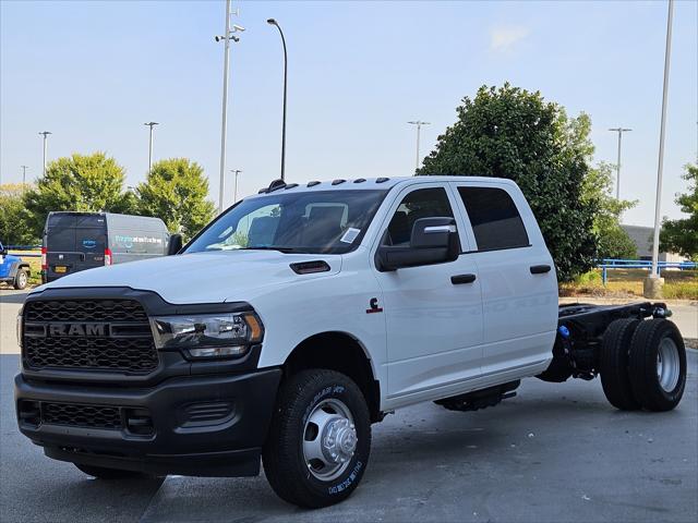 2024 RAM Ram 3500 Chassis Cab RAM 3500 TRADESMAN CREW CAB CHASSIS 4X4 60 CA