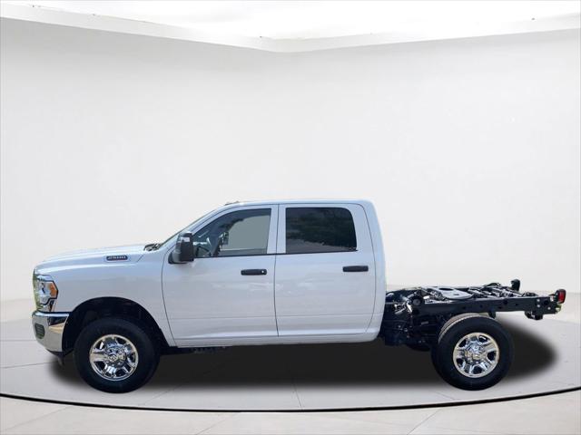 2024 RAM Ram 2500 RAM 2500 TRADESMAN CREW CAB 4X4 64 BOX