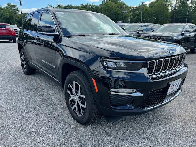 2024 Jeep Grand Cherokee GRAND CHEROKEE LIMITED 4X4