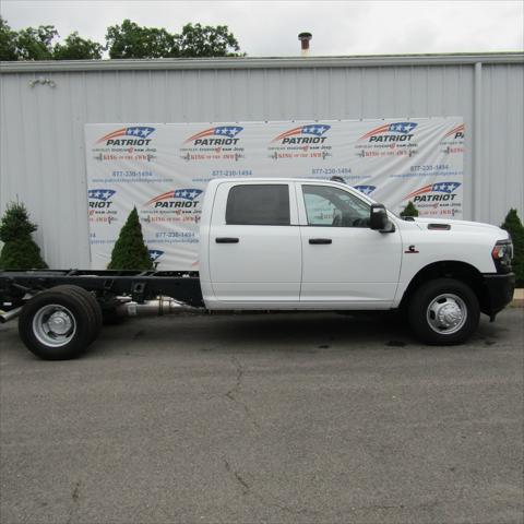 2024 RAM Ram 3500 Chassis Cab RAM 3500 TRADESMAN CREW CAB CHASSIS 4X4 60 CA