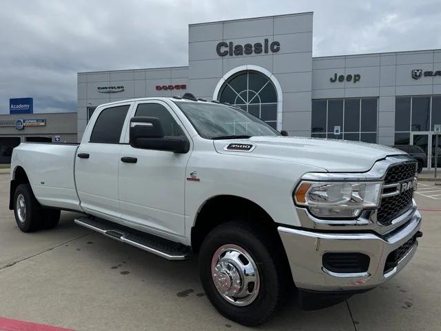 2024 RAM Ram 3500 RAM 3500 TRADESMAN CREW CAB 4X4 8 BOX