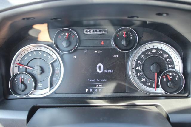 2024 Ram 1500 Classic Warlock Quad Cab 4x4 6'4" Box