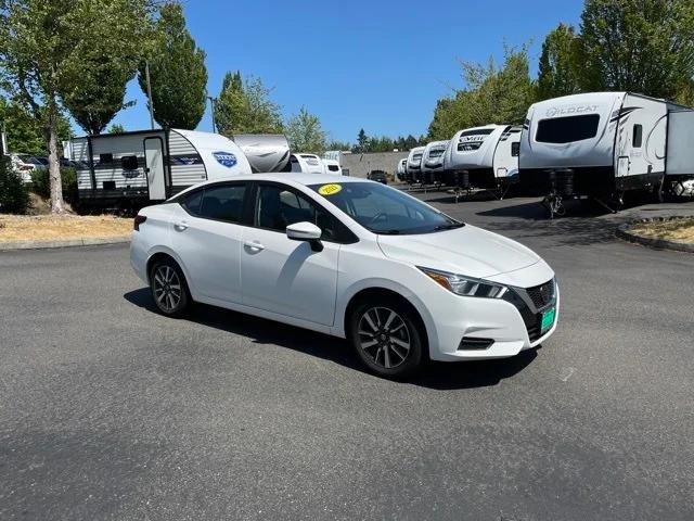 2021 Nissan Versa SV Xtronic CVT