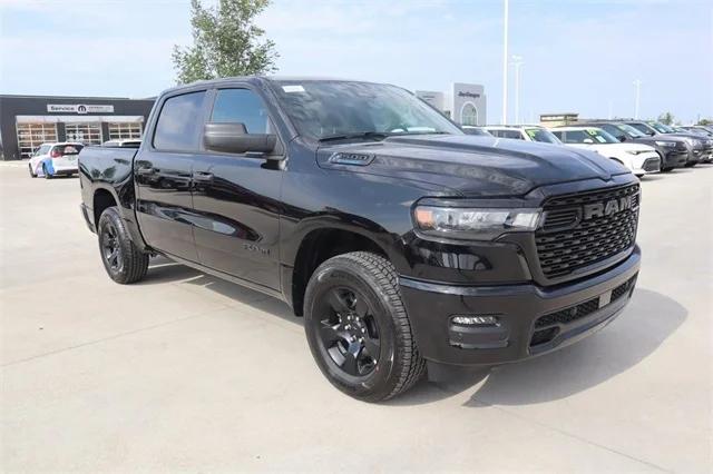 2025 RAM Ram 1500 RAM 1500 TRADESMAN CREW CAB 4X4 57 BOX