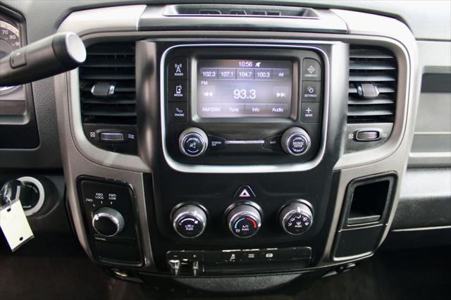 2017 Ram 3500 Tradesman Crew Cab 4x4 6'4" Box