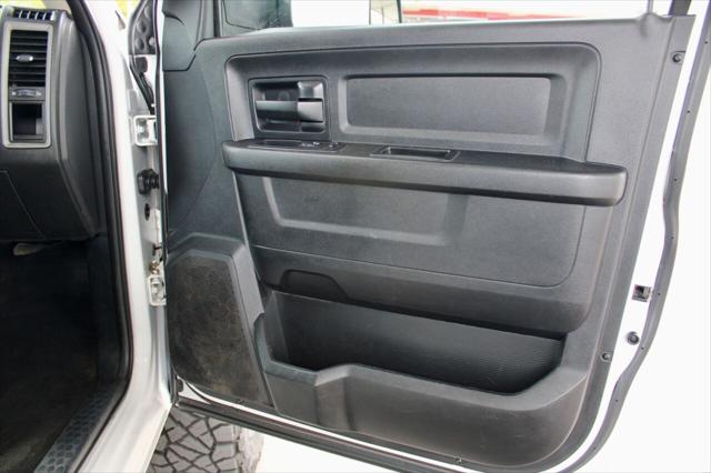 2017 Ram 3500 Tradesman Crew Cab 4x4 6'4" Box
