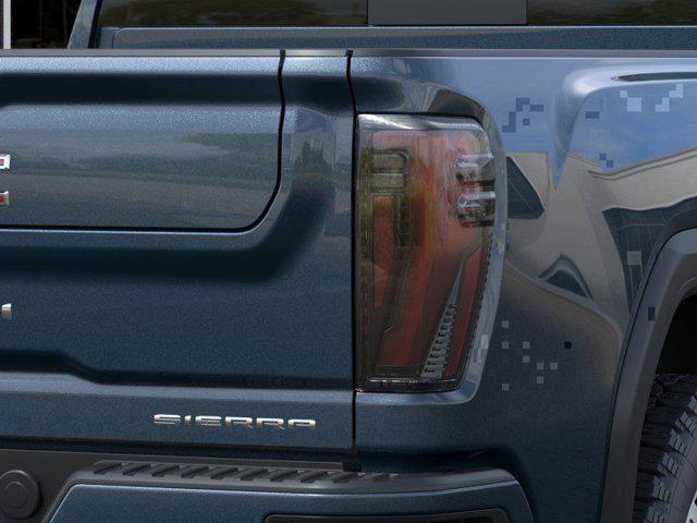 2024 GMC Sierra 2500HD 4WD Crew Cab Standard Bed Denali