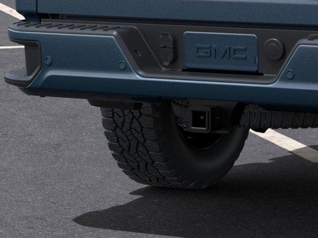 2024 GMC Sierra 2500HD 4WD Crew Cab Standard Bed Denali