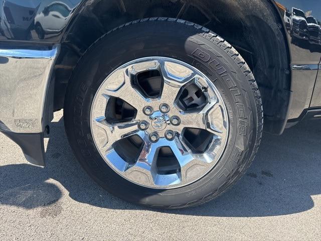 2021 Ram 1500 Big Horn Crew Cab 4x4 5'7" Box